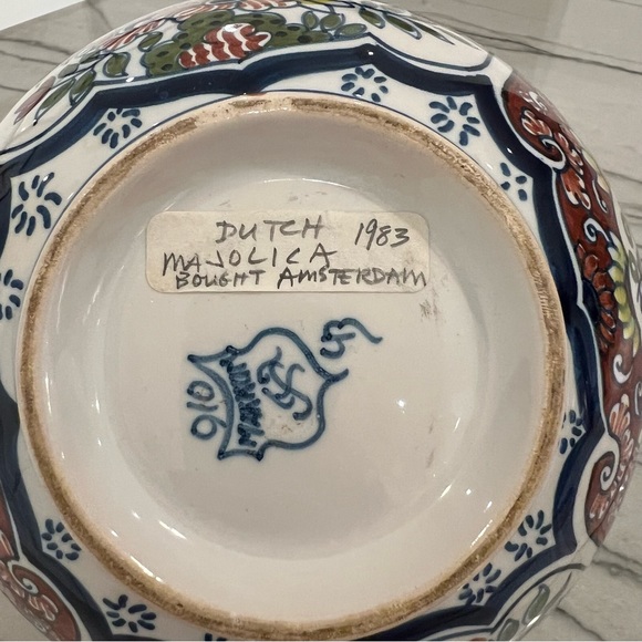 Vintage Holland Majolica Bowl - Picture 9 of 16